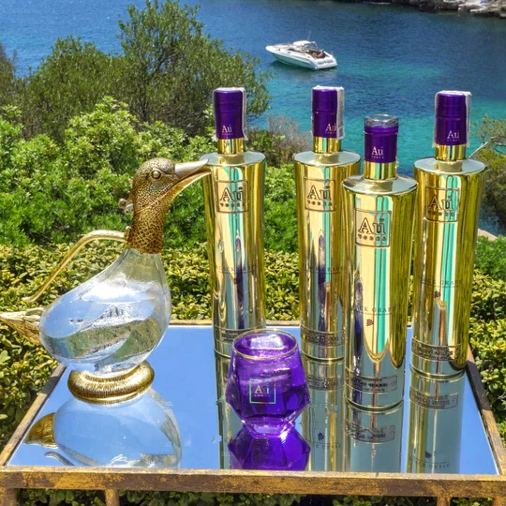 Au Vodka Black Grape 700mL