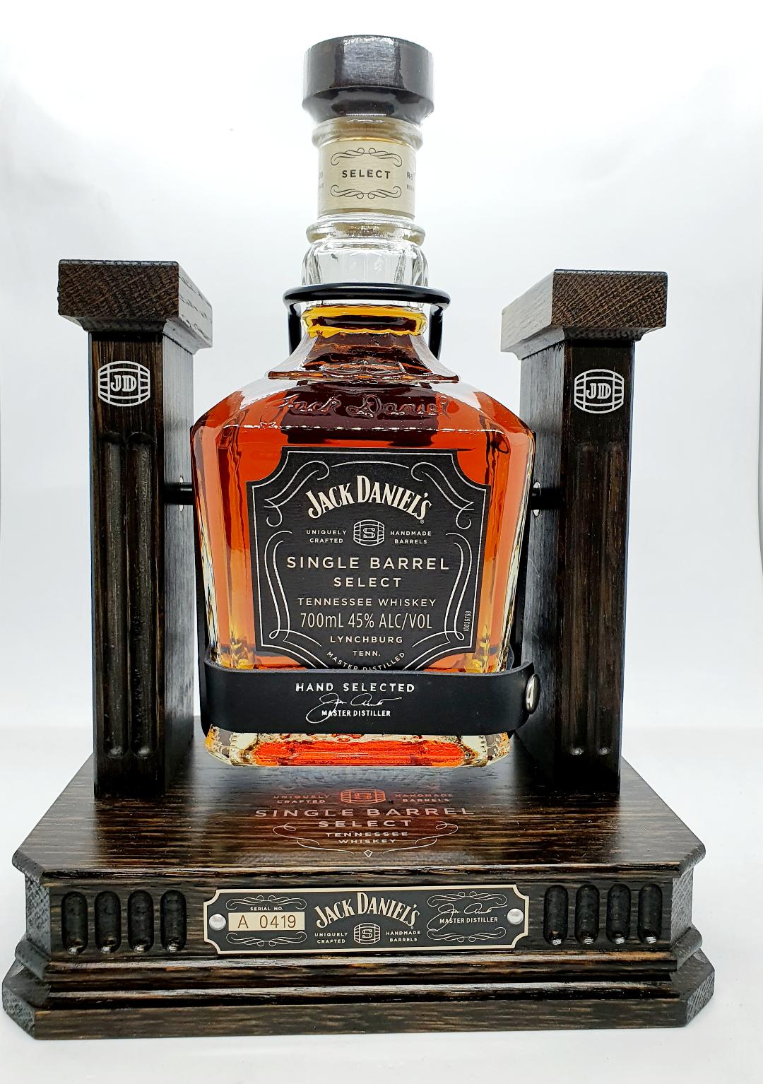 Jack Daniel's 2020 Limited Edition Wooden Cradles Set (Gentleman Jack On A Wooden Cradle + Single Barrel Select On A Wooden Cradle)